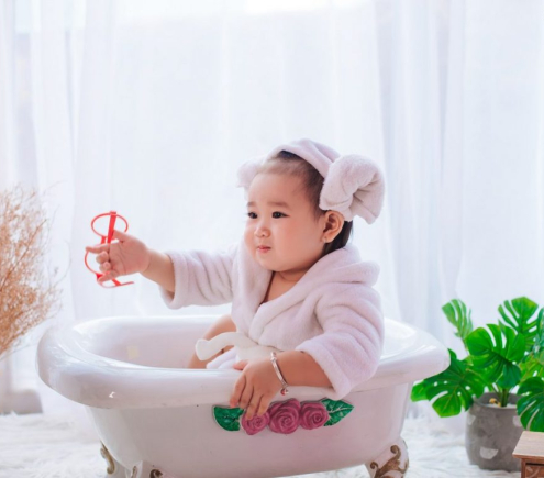 EM CẦN GẤP 1 CÔ CHĂM EM BÉ LÀM Ở LẠI( LH 0332381174 GẶP THÙY DUNG)