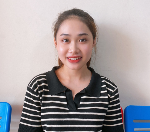 Em Nguyễn Thị Hồng . Giúp Việc Bao Ăn ở Lại .