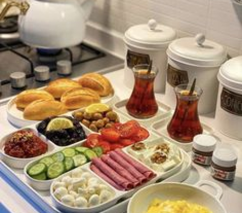 GIÚP VIỆC NHÀ CHO CHỦ NGƯỜI HÀN ( KO YÊU CẦU BIẾT TIẾNG ) LƯƠNG 9 TRIỆU ( BAO ĂN Ở  ) LIÊN HỆ : 0332381174