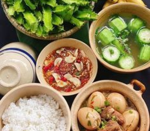 GIÚP VIỆC NHÀ CHUNG CƯ QUẬN BÌNH THẠNH CHO GĐ CHỈ CÓ 2 CHỊ EM -LIÊN HỆ  : 0332381174 ( ZALO : THÚY VY )