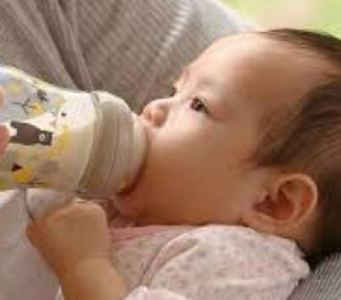 CHĂM BÉ ( BAO ĂN Ở ) LƯƠNG 1O TRIỆU _ LIÊN HỆ SĐT : 0332381174