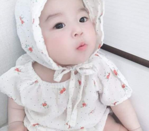  TUYỂN 1 CÔ CHĂM BÉ CHO GIA ĐÌNH EM -  BÉ NHÀ  ĐƯỢC 13 THÁNG TUỔI RỒI 