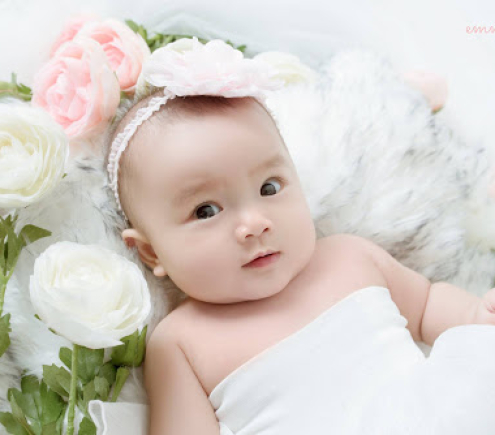 GIA ĐÌNH CẦN TUYỂN CHỊ CHĂM BÉ BAO ĂN Ở