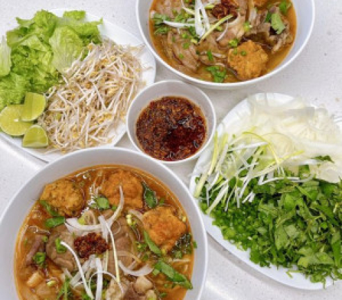 Tìm Giúp Việc Nhà Nấu Ăn Cho 2 Vợ Chồng , Lương 9 Triệu( Bao Ăn Ở )