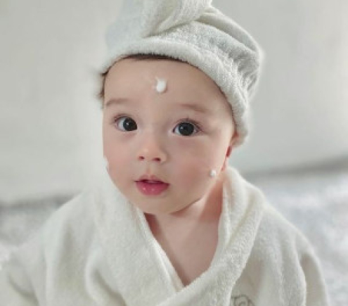 Cần Gấp 1 Chị Chăm Bé 2 Tuổi Lương 10 Triệu Làm Việc Tại Tân Phú