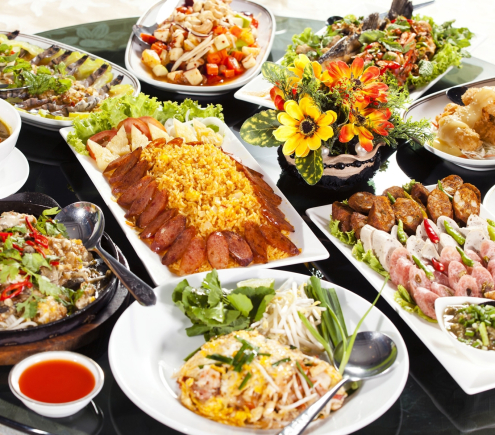 TÌM CÔ GIÚP VIỆC NẤU ĂN CHO 3 NGƯỜI TẠI Q4