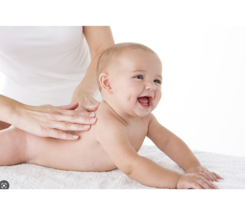 EM CẦN GẤP 1 CHỊ CHĂM EM BÉ