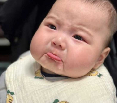 GIA ĐÌNH EM CẦN TÌM CÔ CHĂM BÉ LÀM Ở LẠI ỔN ĐỊNH LÂU DÀI