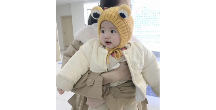 ????NHÀ EM CẦN TUYỂN 1 CÔ CHĂM BÉ LÀM ĂN Ở LẠI VỚI GIA ĐÌNH