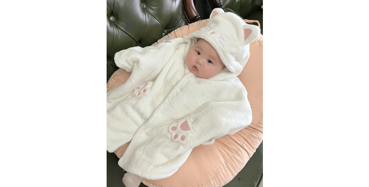 Cần một cô chăm bé 9 tháng làm ở Bình Thạnh Sài Gòn !