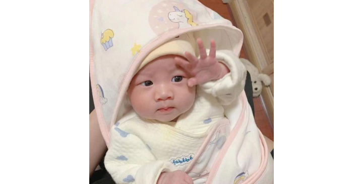 cần cô ng gốc Philipins chăm bé 9 tháng 