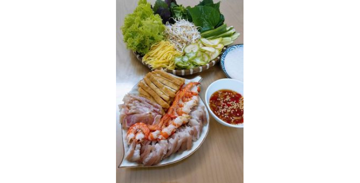 GIÚP VIỆC NHÀ _ NẤU ĂN CHUNG CƯ HÀ DÔ -  LƯƠNG 9 TRIỆU ( BAO ĂN Ở   ) LIÊN HỆ : 0332381174