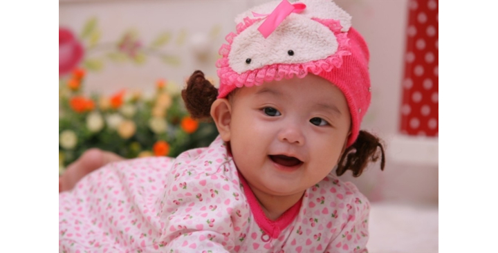  EM CẦN GẤP 1 CÔ CHĂM EM BÉ LÀM Ở LẠI