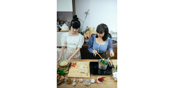 TẾT CẬN KỀ EM CẦN TUYỂN GẤP 1 CHỊ GIÚP VIỆC CÓ THỂ LÀM XUYÊN TẾT
